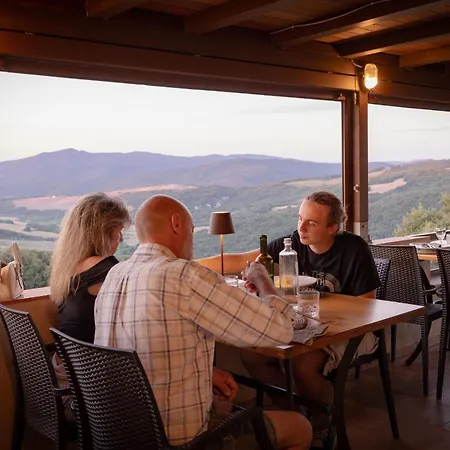 Agriturismo San Carlo *
